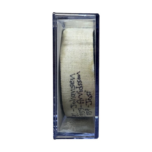 NWT NHL / WINNIPEG JETS / NASHVILLE PREDATORS RYAN JOHANSEN GOAL GAME USED PUCK - Picture 5 of 6